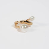Serene Ribbon Ring - 18k Gold Plated