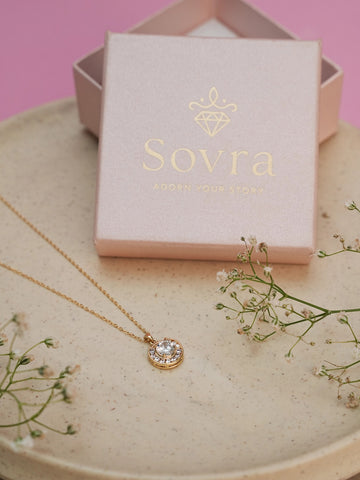Glittery Love Necklace - 18k Gold Plated