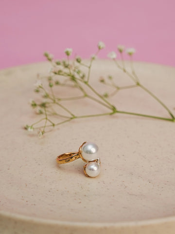 Dainty Pearl Ring - 18k Gold Plated