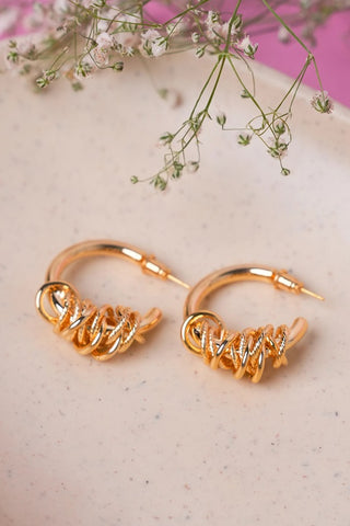 Entangled Beauty Hoop Earring - 18k Gold Plated