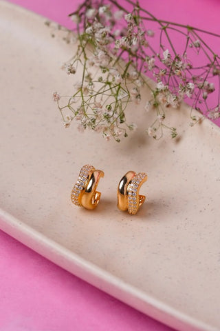 Radiant Curve Hoops Earrings - 18k Gold Plated