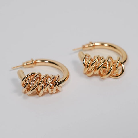 Entangled Beauty Hoop Earring - 18k Gold Plated