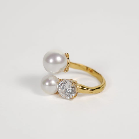 Dainty Pearl Ring - 18k Gold Plated