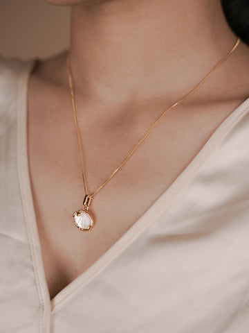 Celestial Glam Necklace - 18k Gold Plated