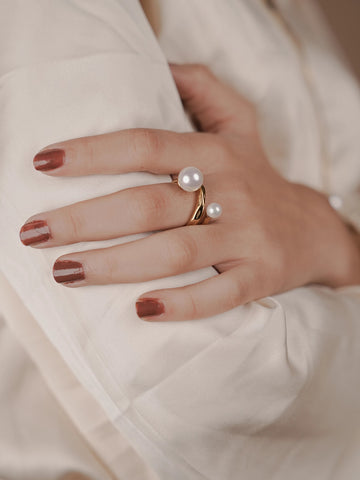 Serene Ribbon Ring - 18k Gold Plated
