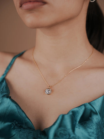 Glittery Love Necklace - 18k Gold Plated