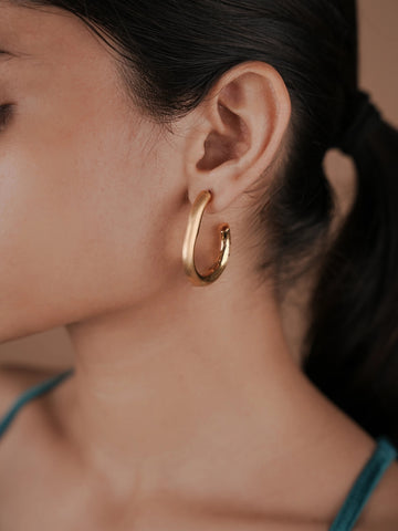 Luna Curve Hoops - 18k Gold Plated