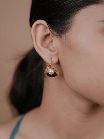 Pearl Harmony Earring - 18k Gold Plated